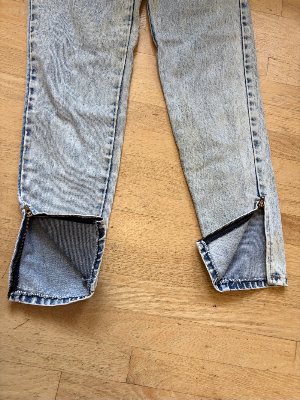 Vintage Levi’s 900 Series high rise bareback jeans size 24 - Picture 10 of 15